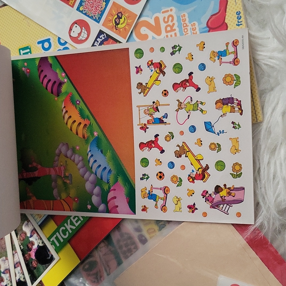 Sticker - Picture 5 of 17